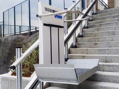 直軌斜掛式輪椅升降平臺(tái)