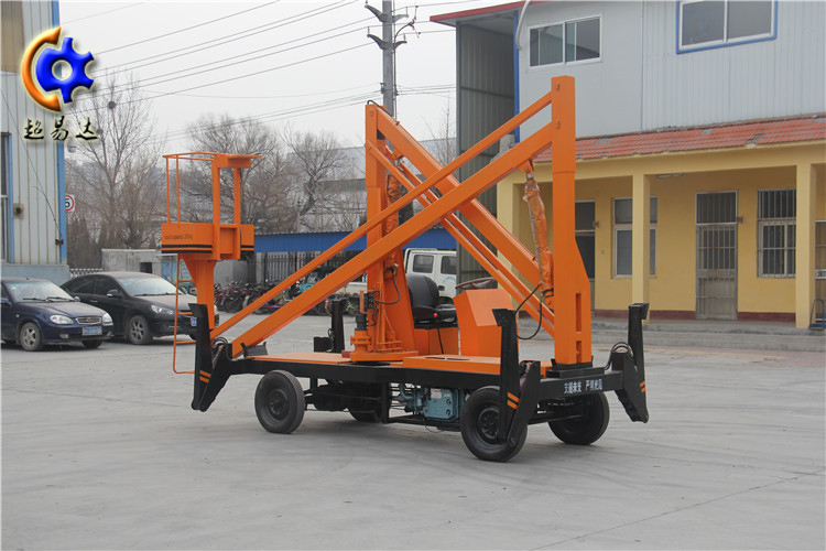 全自行曲臂高空作業(yè)平臺(tái) 全自行曲臂高空作業(yè)平臺(tái)