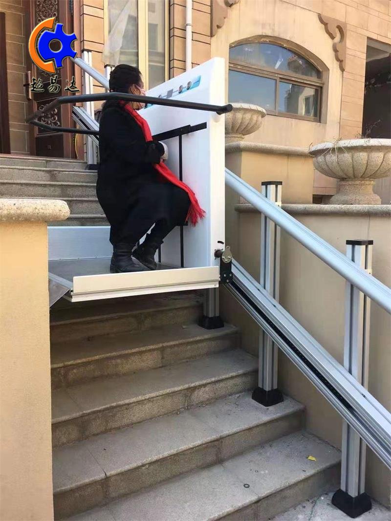 無(wú)障礙升降機(jī)