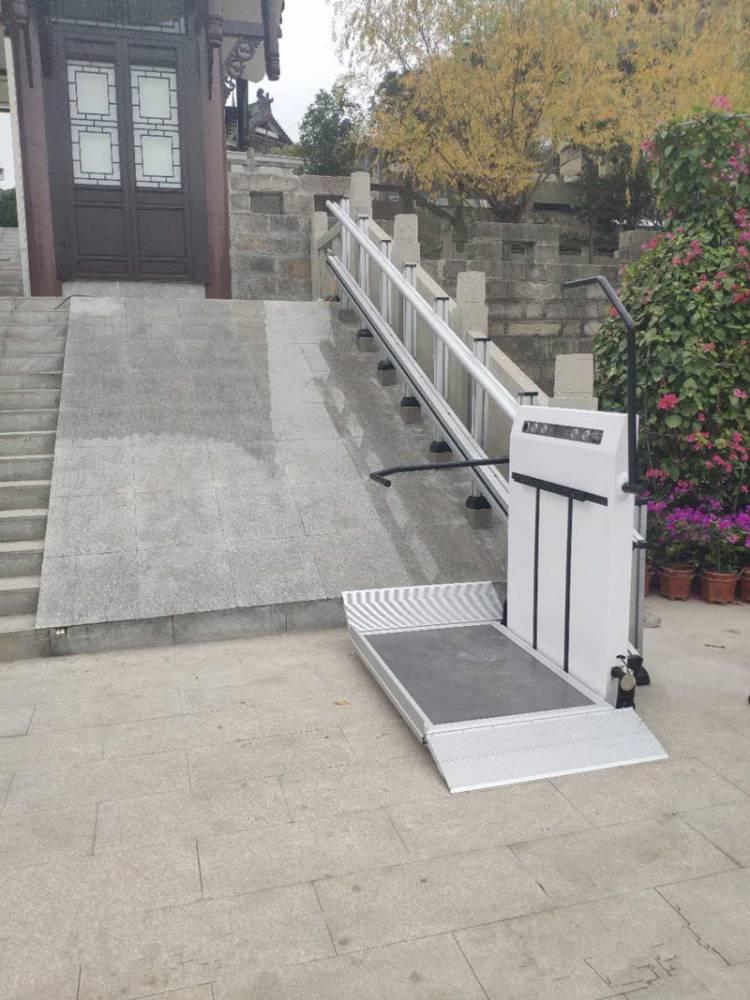 殘疾人無障礙升降平臺(tái)