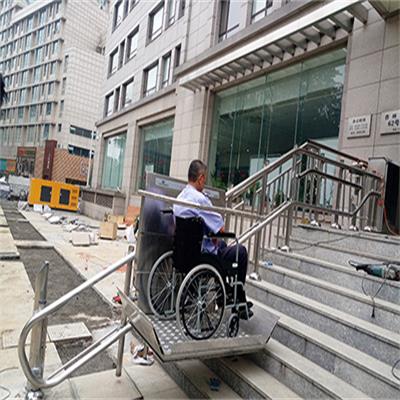 殘疾人升降機(jī)