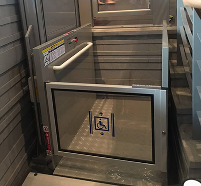 無障礙升降機(jī)